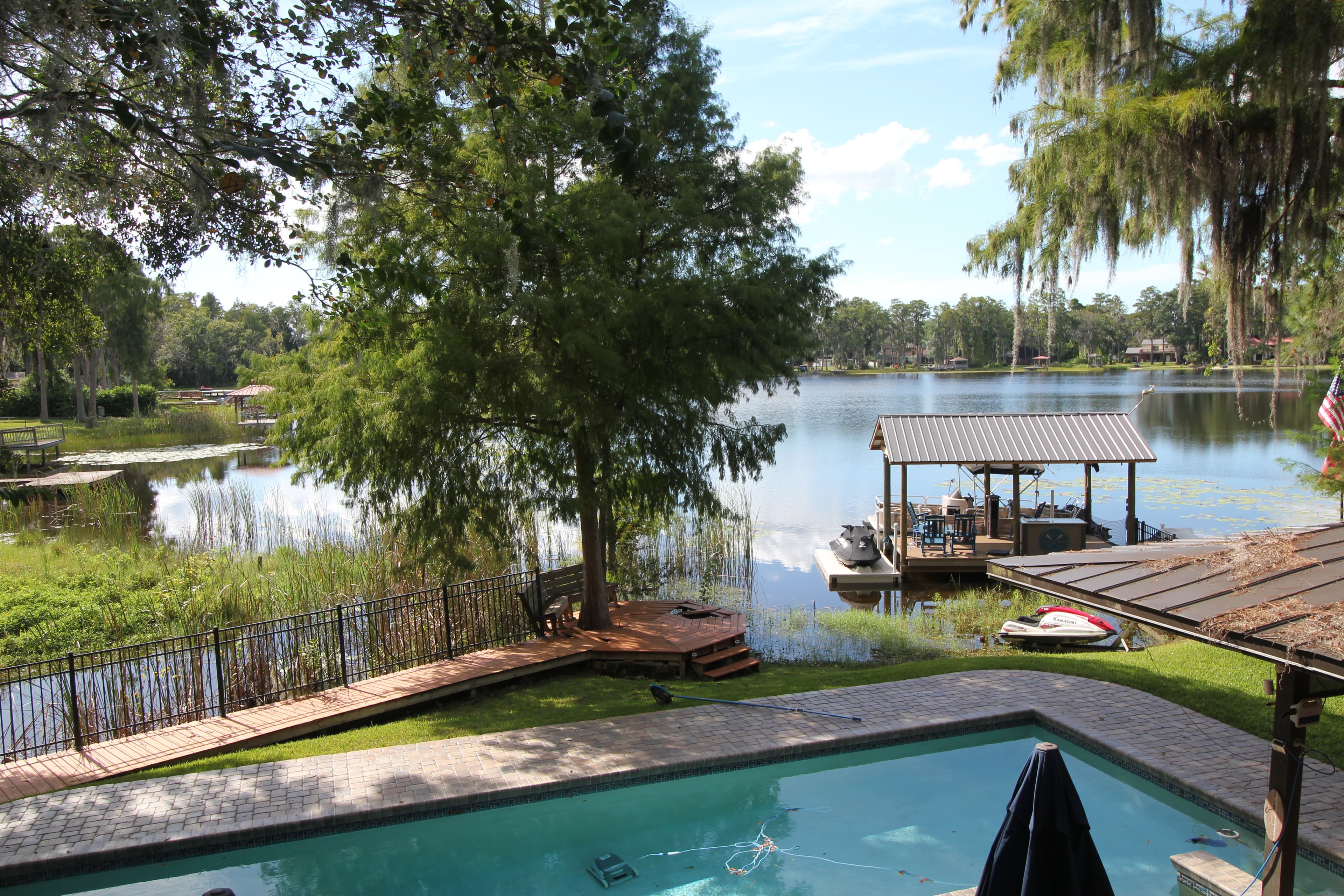 PAULA LANE LAKE HOUSE